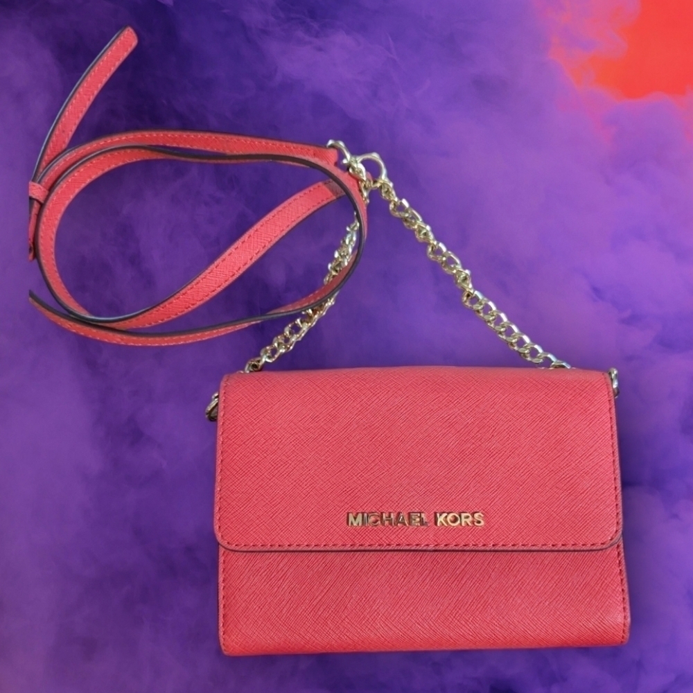 🌺 Michael Michael Kors Coral Wallet on Chain Crossbody EUC - Picture 3 of 11